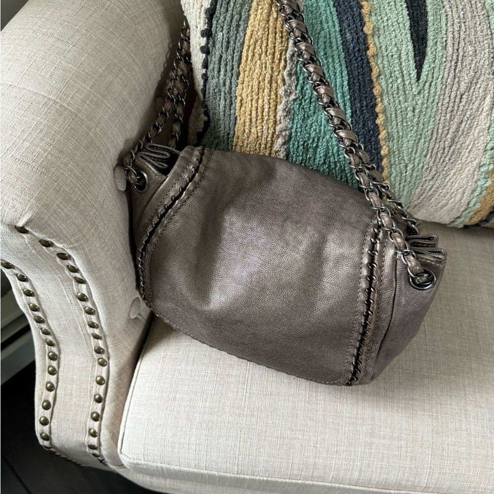 Chanel 💯 % Authentic Handbag - Picture 13 of 16